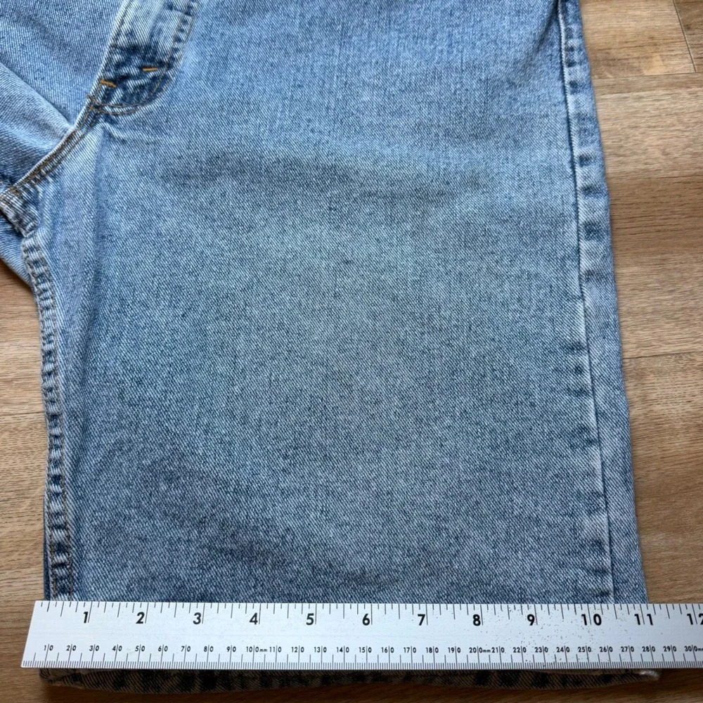 Vintage Levi's 550 Denim Shorts Men 36 Relaxed Fit Stone Wash Made USA Jorts 90s